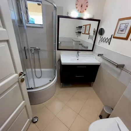 Apartament Comfortable Tina